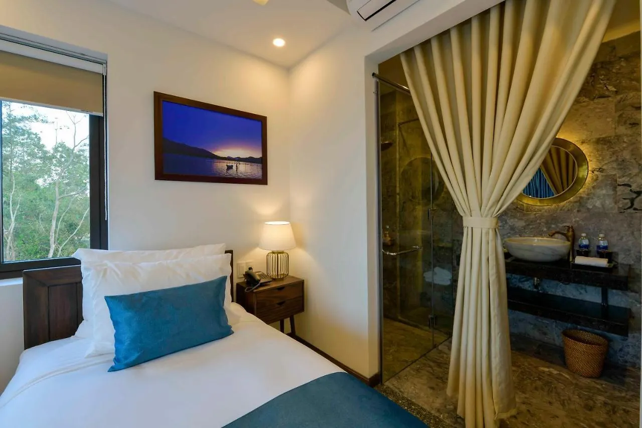 Cilantro Villa Hội An